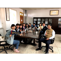 幼教系师生与华东台商子女学校校长、副校长会谈